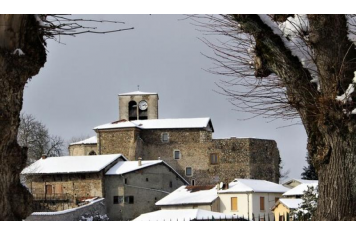 Chapelle Notre Dame du Château sous la neige Commune de St Just en chevalet